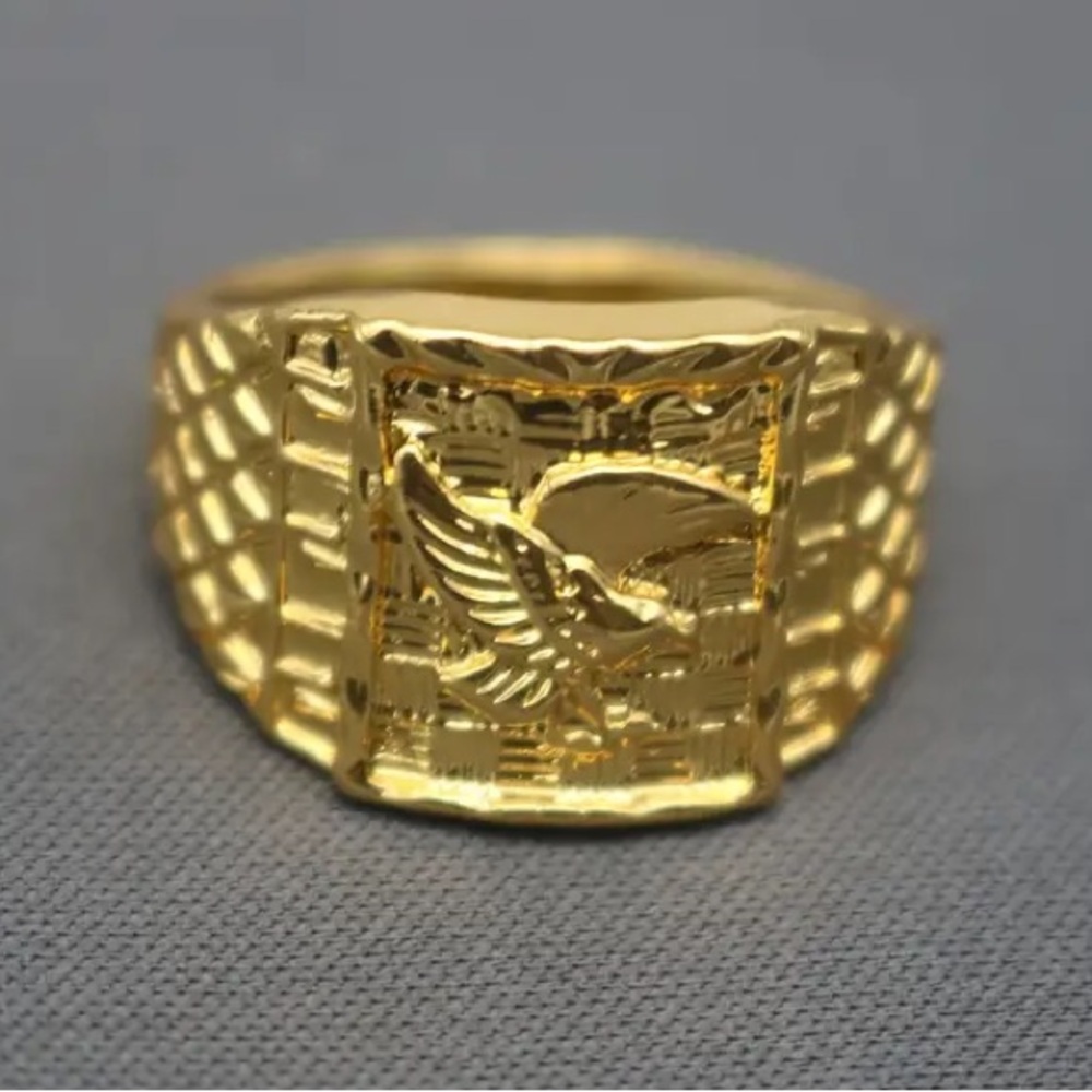 Gold plated men’s Eagle Men's Ring size 13